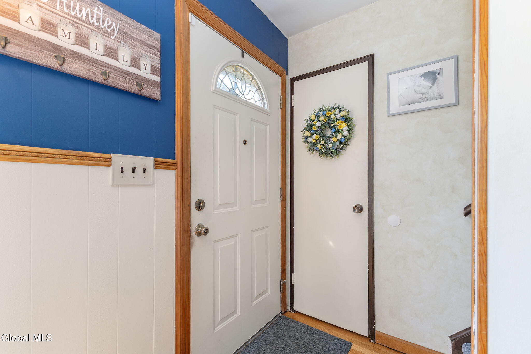 10 Tanglewood Road Albany NY 12205