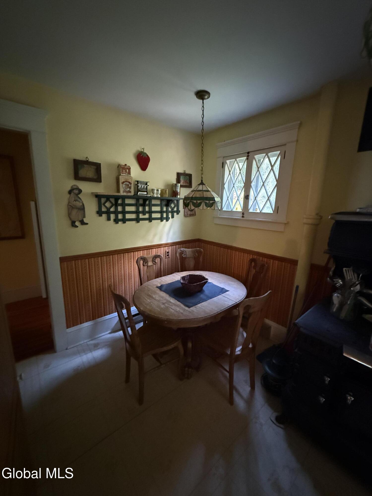 18 Tennis Court Hill Ticonderoga NY 12883