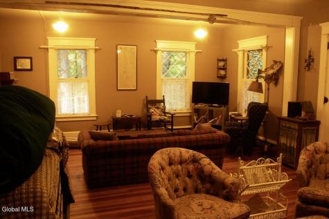 18 Tennis Court Hill Ticonderoga NY 12883