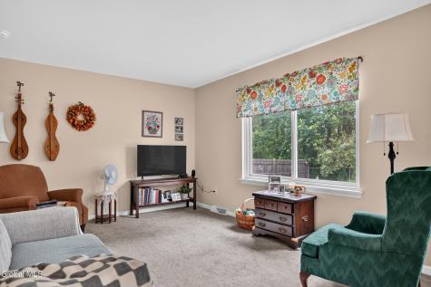 72 Holly Mill Road Selkirk NY 12158