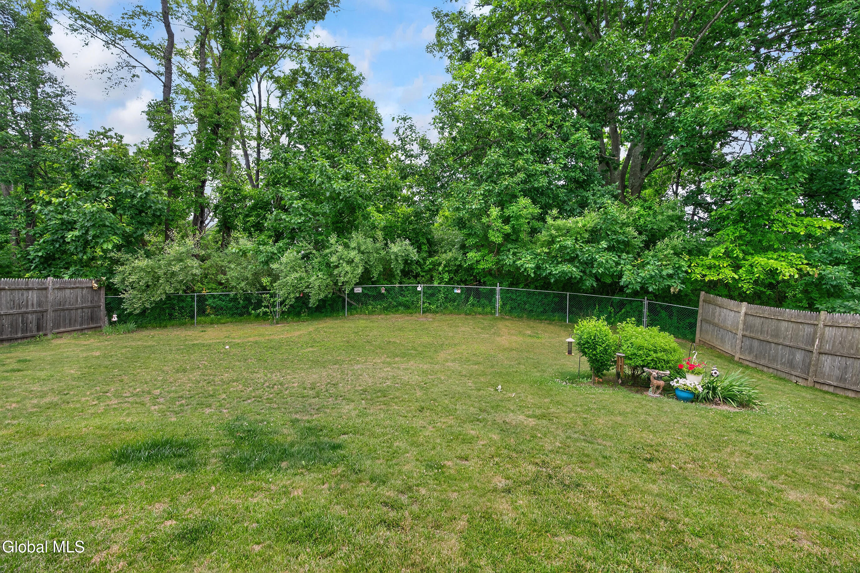72 Holly Mill Road Selkirk NY 12158