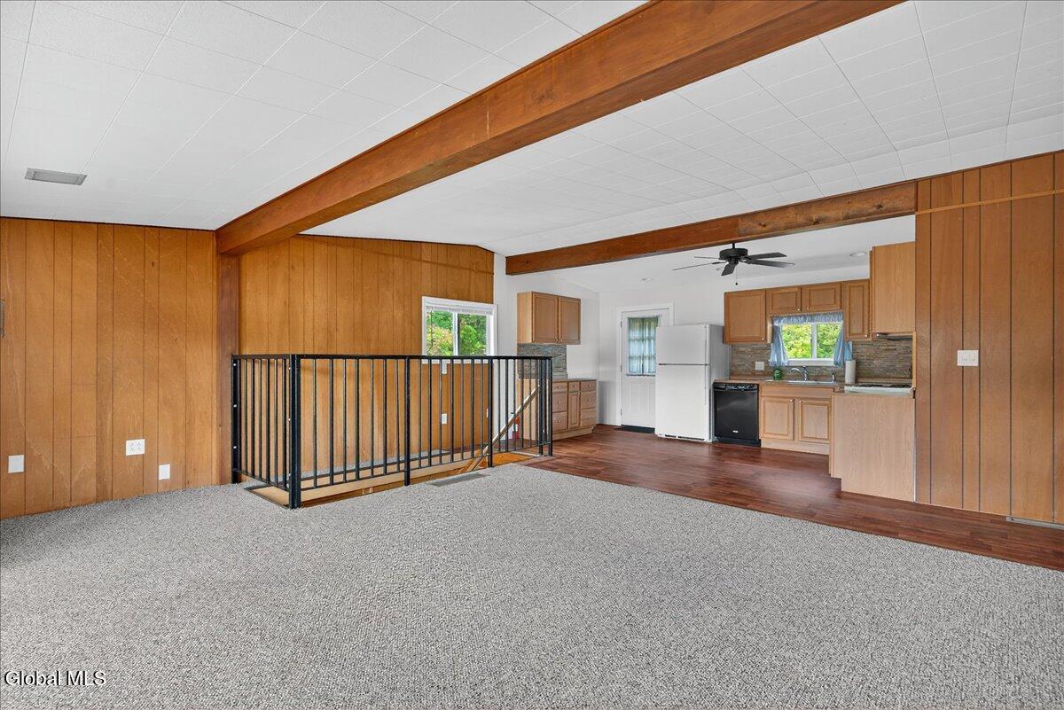 24 E Shore Drive East Berne NY 12059