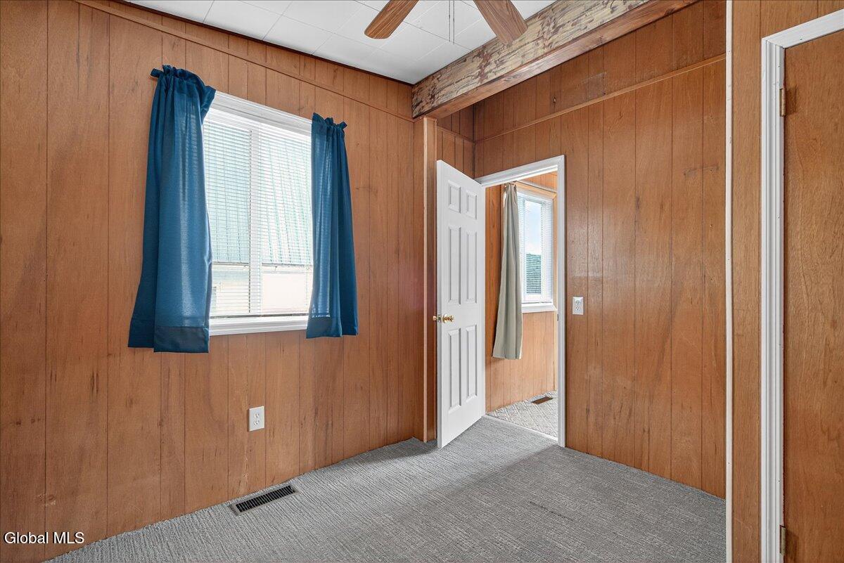 24 E Shore Drive East Berne NY 12059