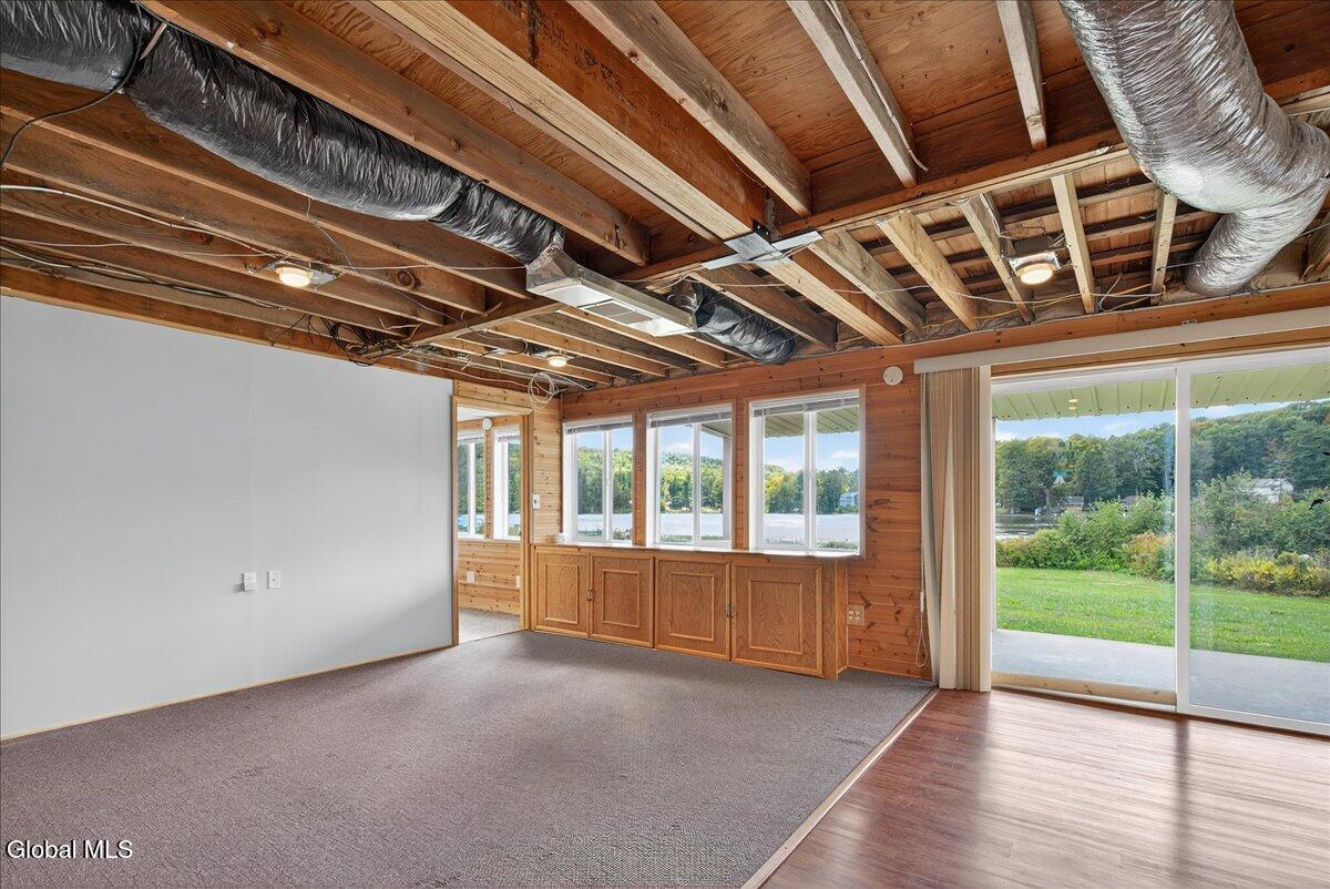 24 E Shore Drive East Berne NY 12059