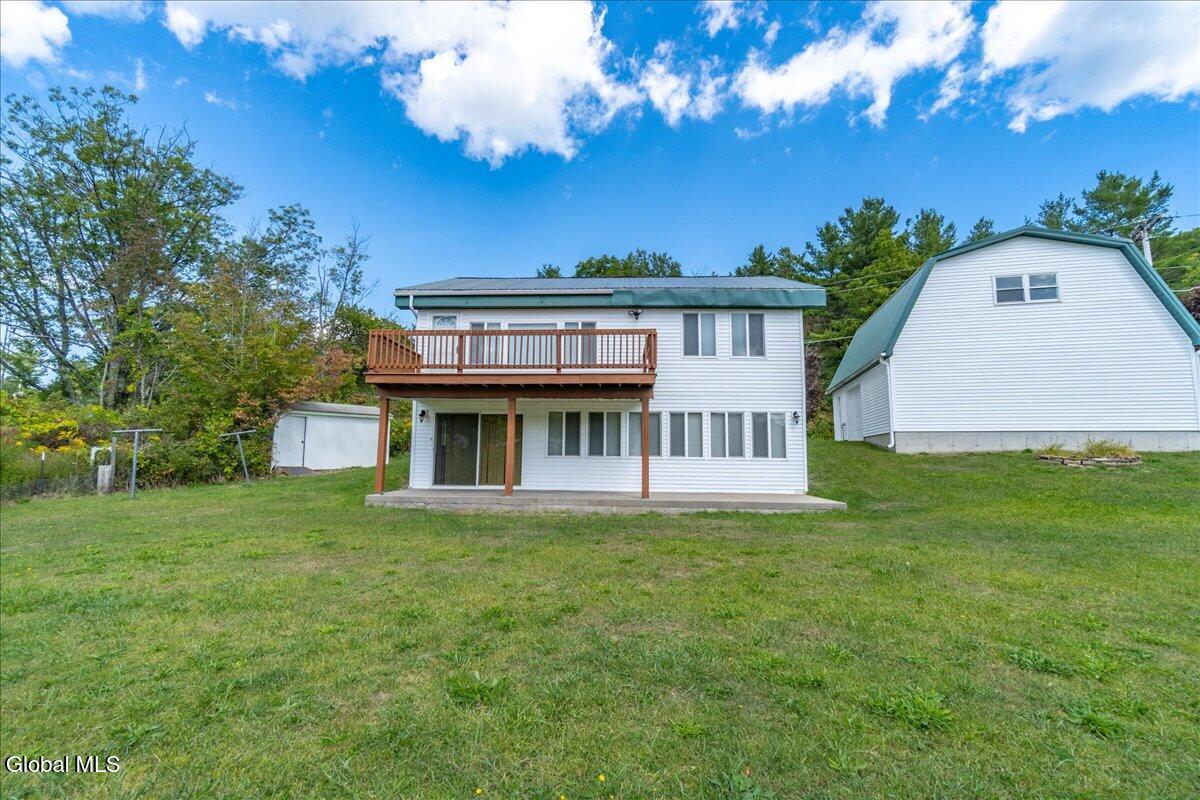 24 E Shore Drive East Berne NY 12059