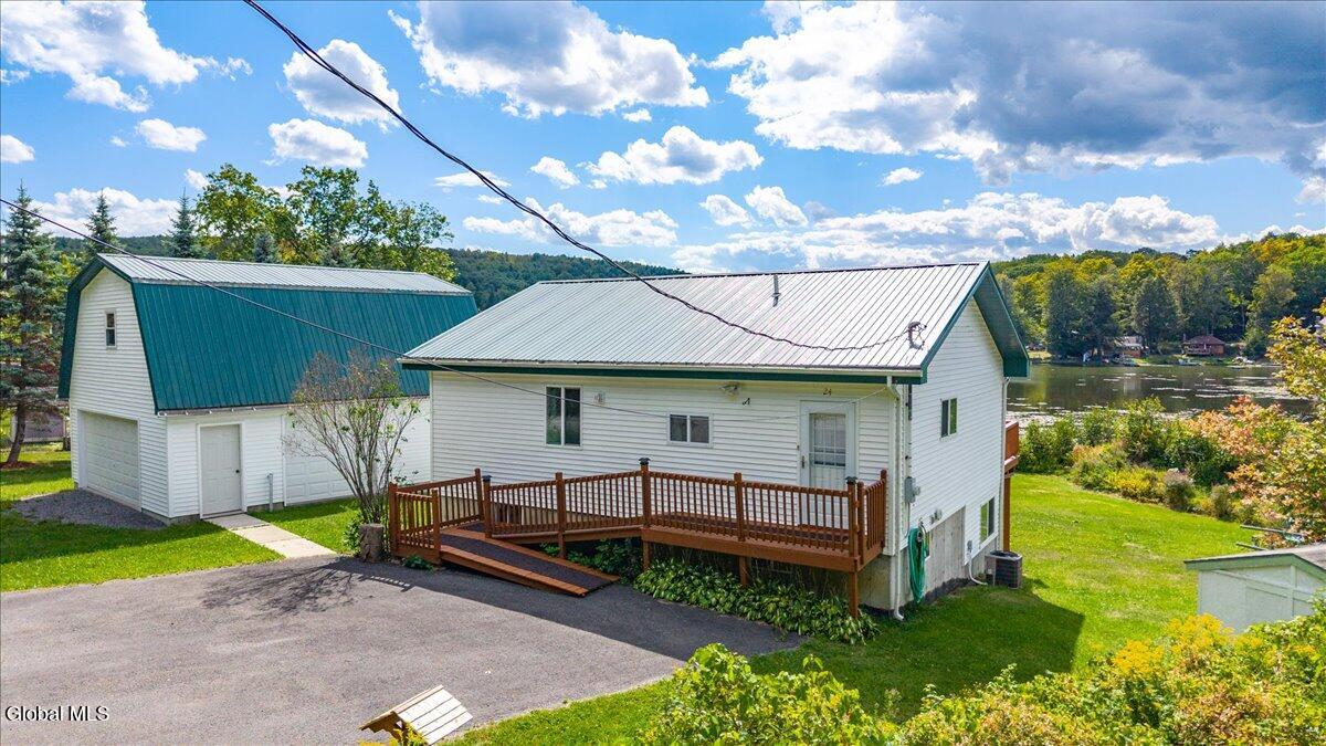 24 E Shore Drive East Berne NY 12059