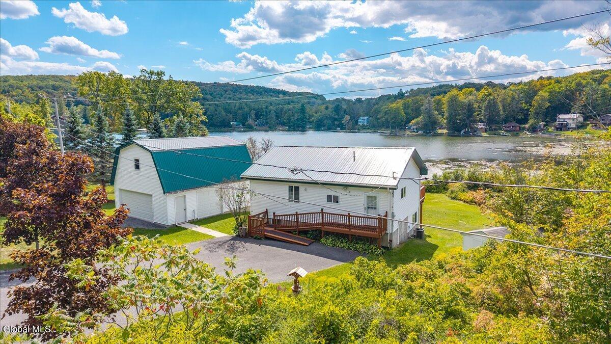 24 E Shore Drive East Berne NY 12059