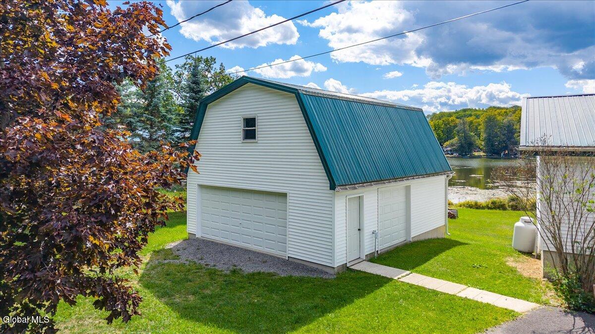 24 E Shore Drive East Berne NY 12059
