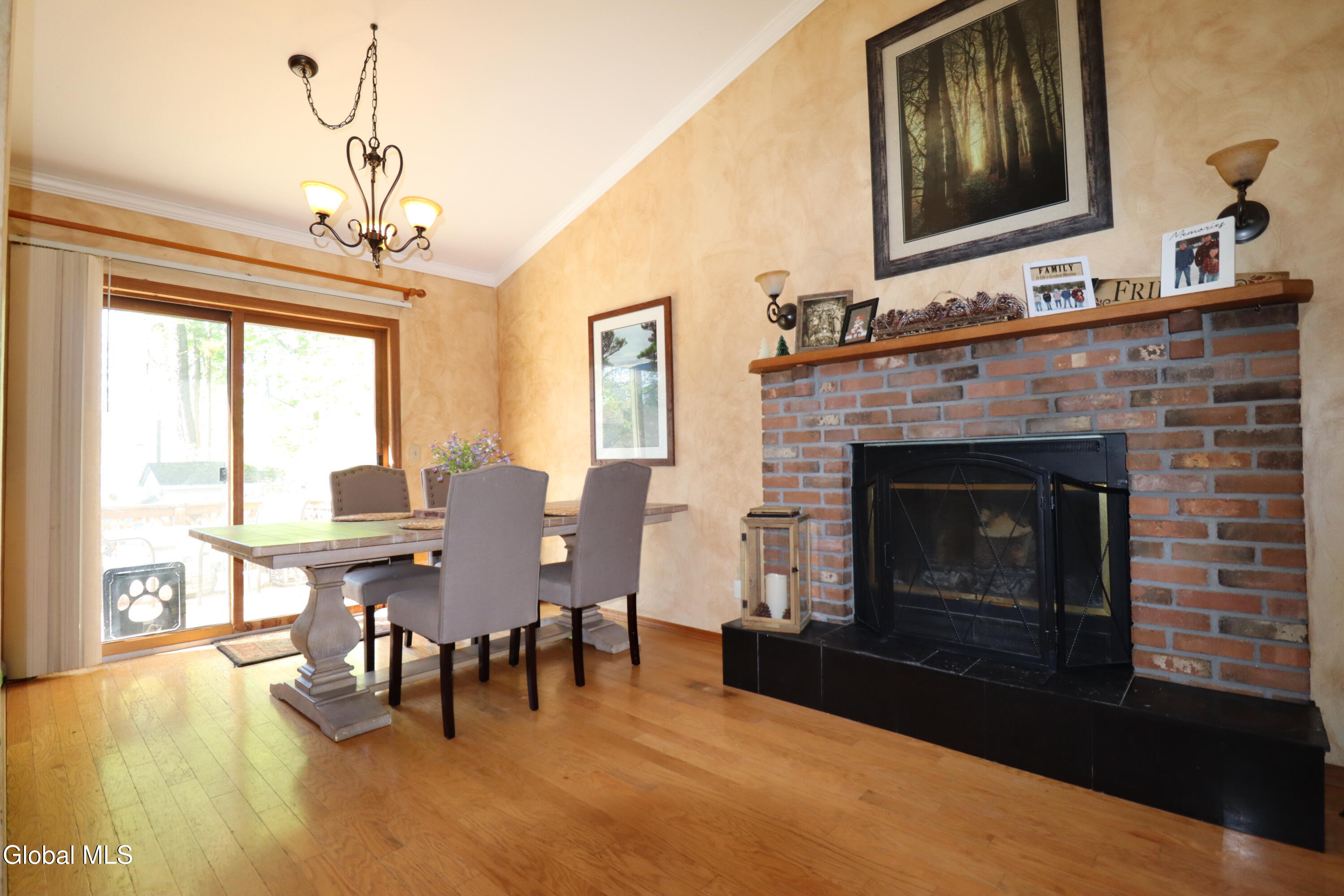 13 Arlington Street Glens Falls NY 12801