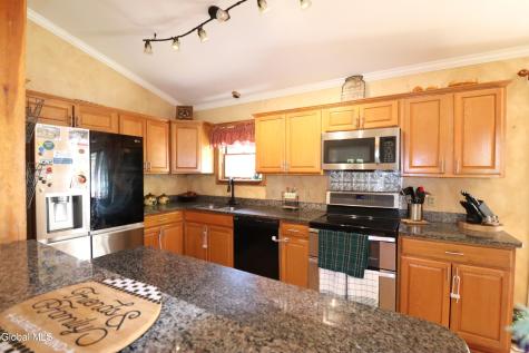 13 Arlington Street Glens Falls NY 12801