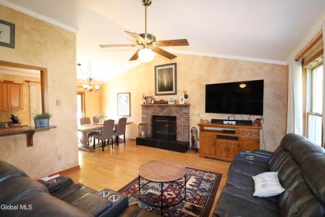 13 Arlington Street Glens Falls NY 12801