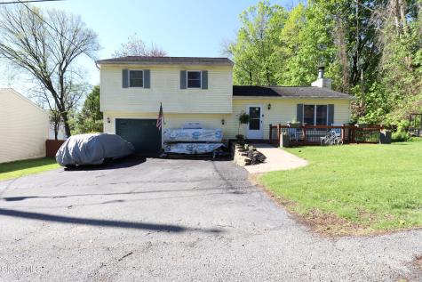 13 Arlington Street Glens Falls NY 12801