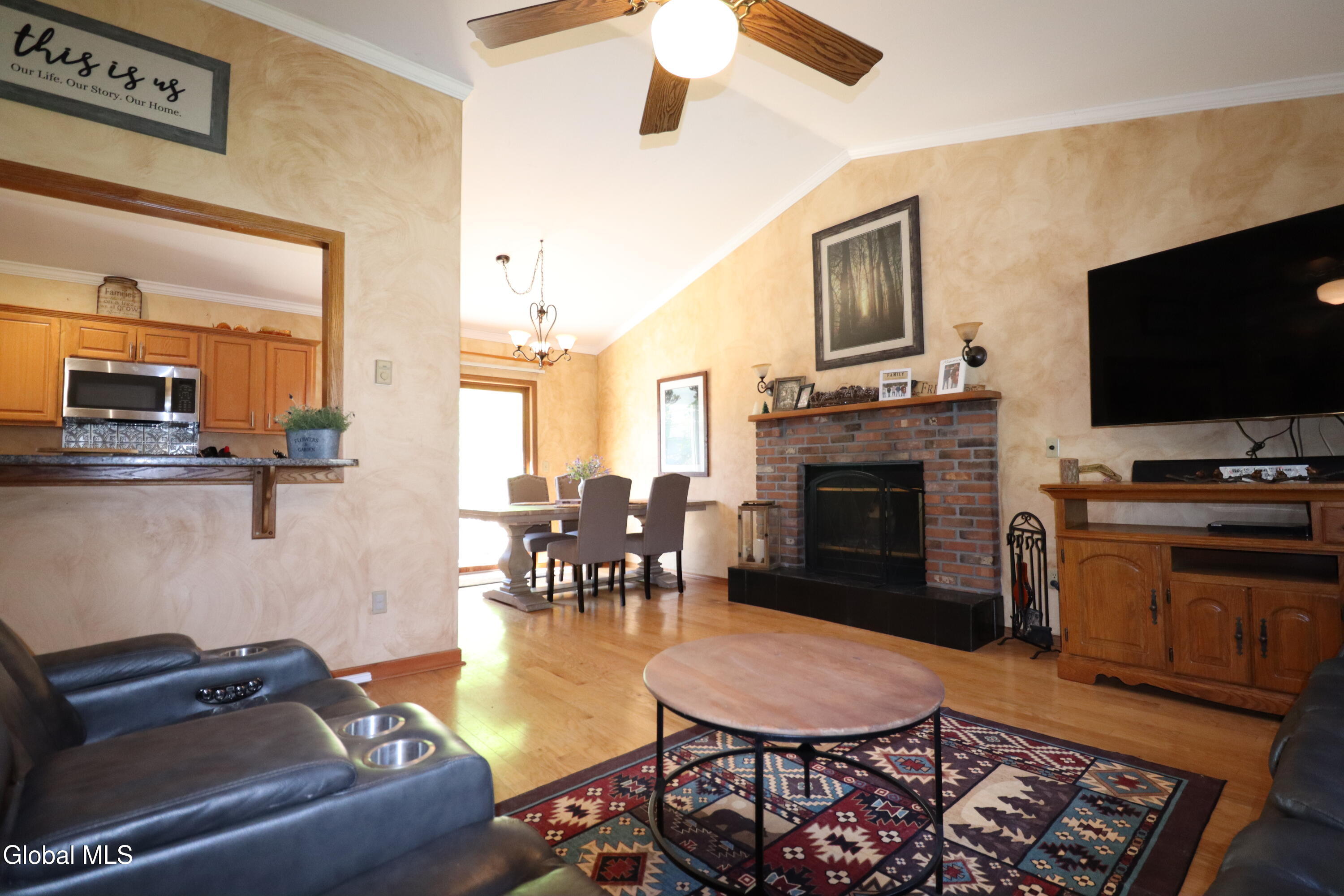 13 Arlington Street Glens Falls NY 12801