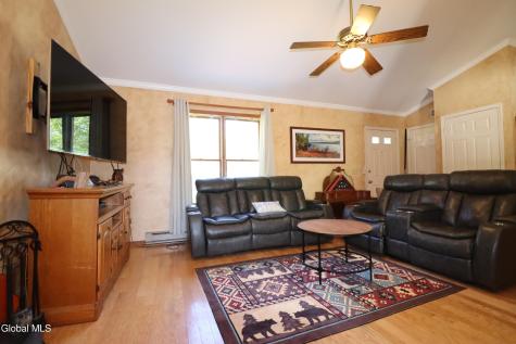 13 Arlington Street Glens Falls NY 12801
