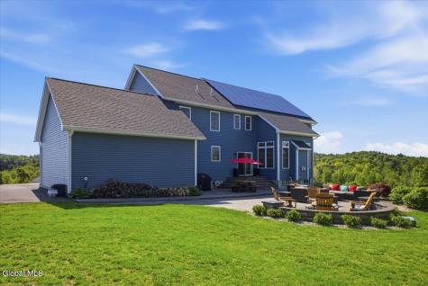 28 Park Ridge Drive East Greenbush NY 12061