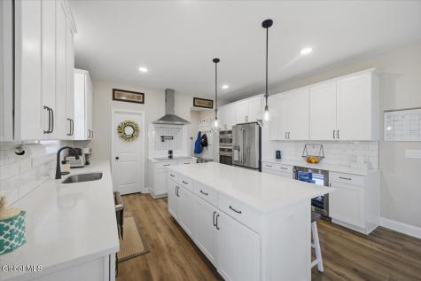 28 Park Ridge Drive East Greenbush NY 12061