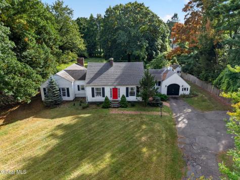 153 Old Red Mill Road Rensselaer NY 12144