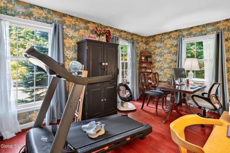 153 Old Red Mill Road Rensselaer NY 12144