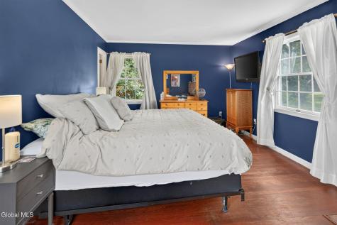 153 Old Red Mill Road Rensselaer NY 12144