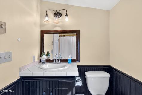 153 Old Red Mill Road Rensselaer NY 12144