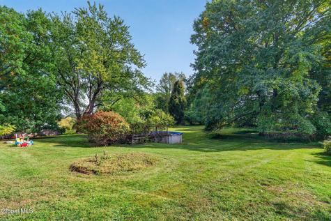 153 Old Red Mill Road Rensselaer NY 12144
