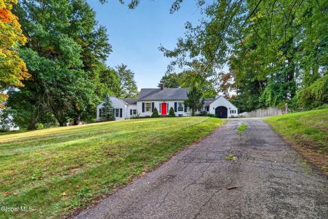 153 Old Red Mill Road Rensselaer NY 12144
