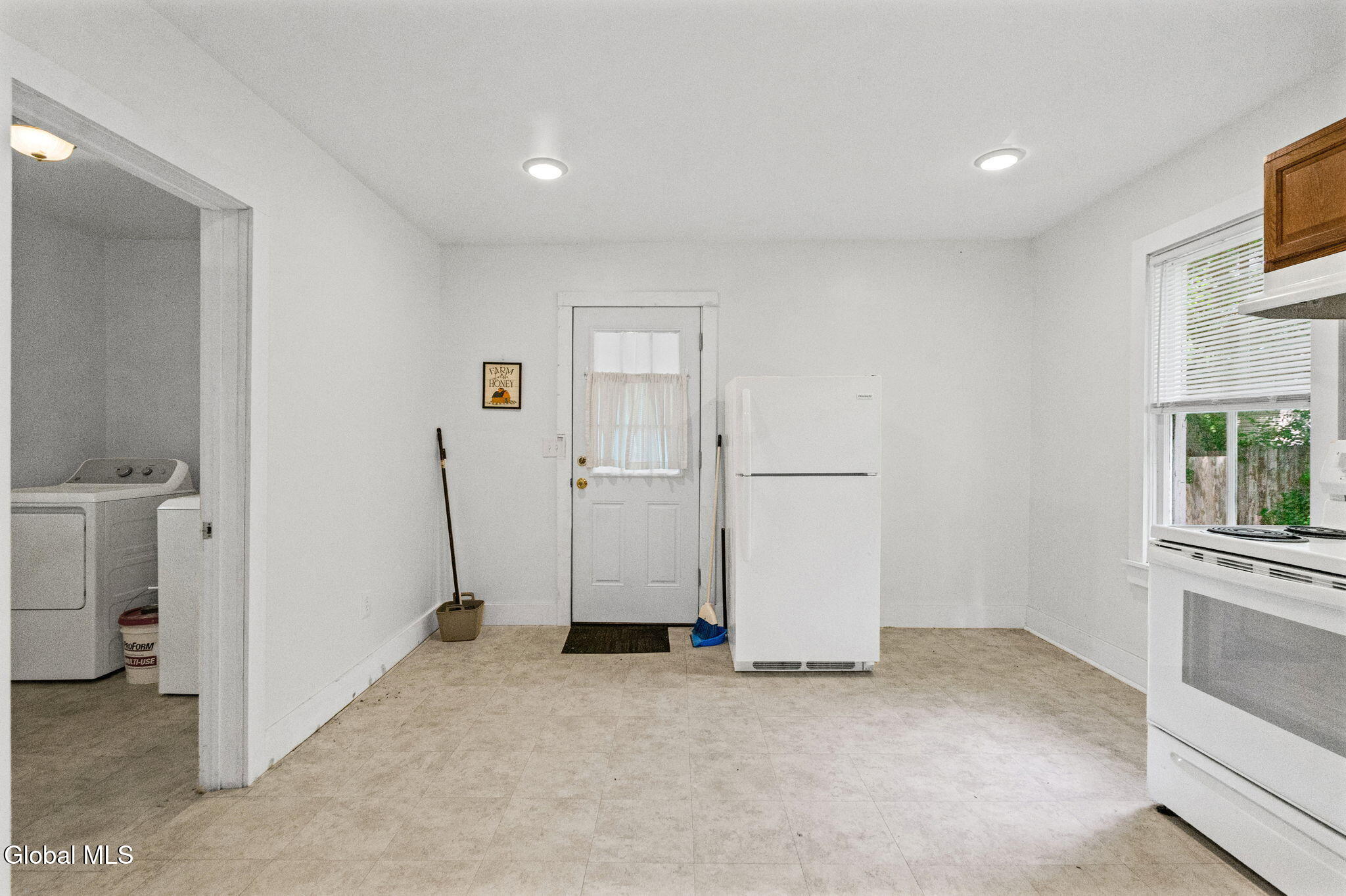 51 4th Avenue Gloversville NY 12078