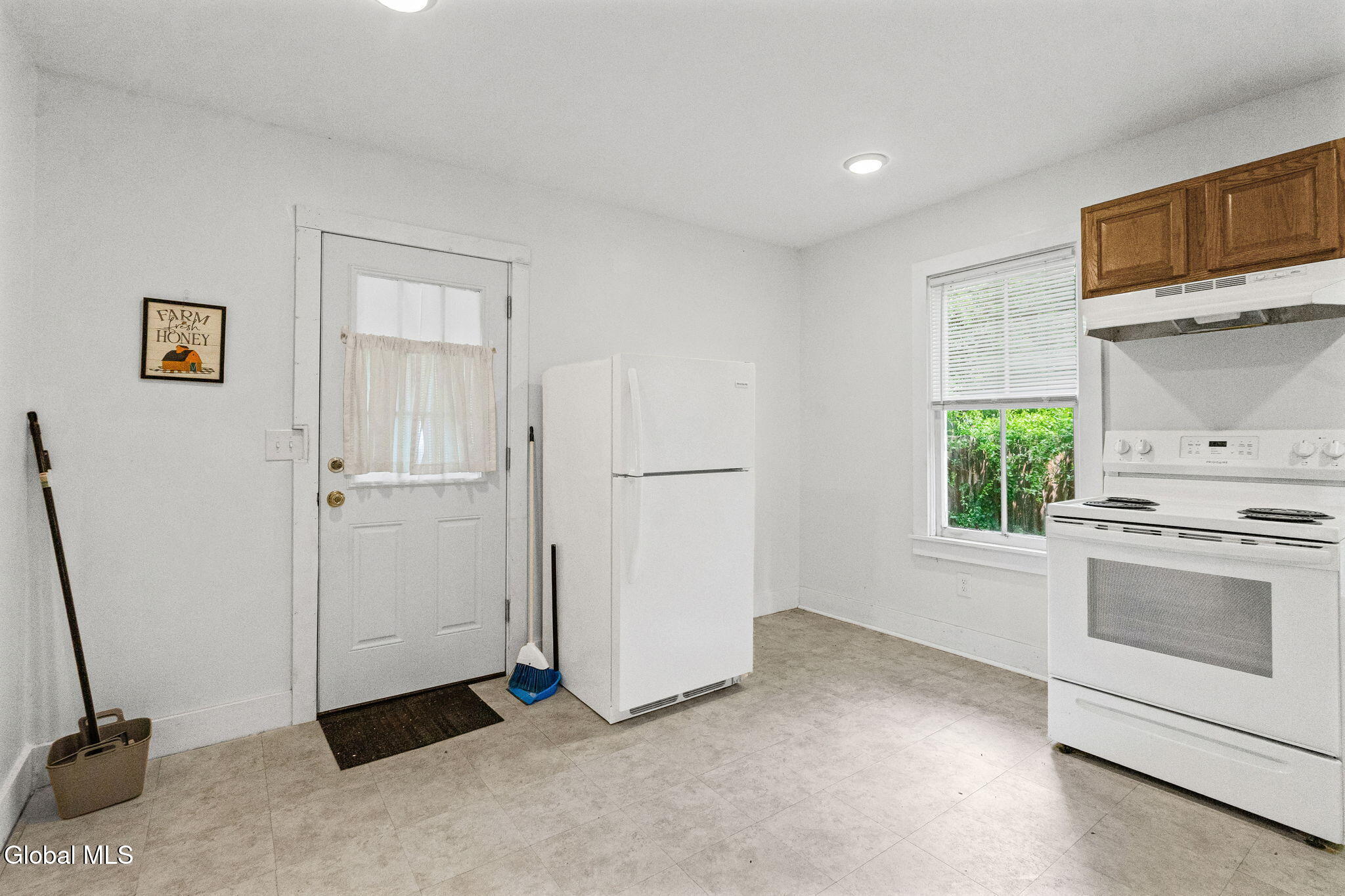 51 4th Avenue Gloversville NY 12078