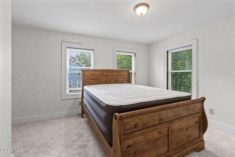 51 4th Avenue Gloversville NY 12078