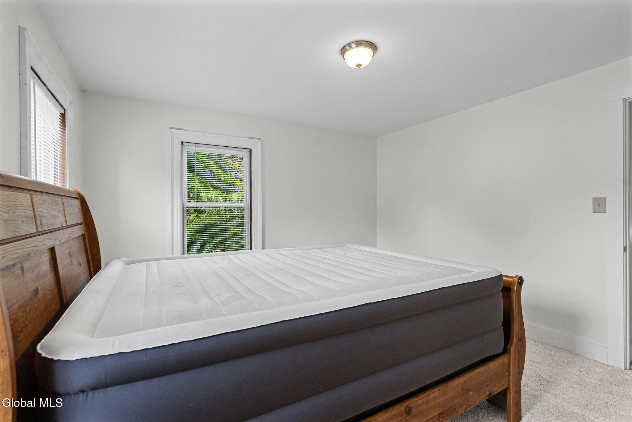 51 4th Avenue Gloversville NY 12078
