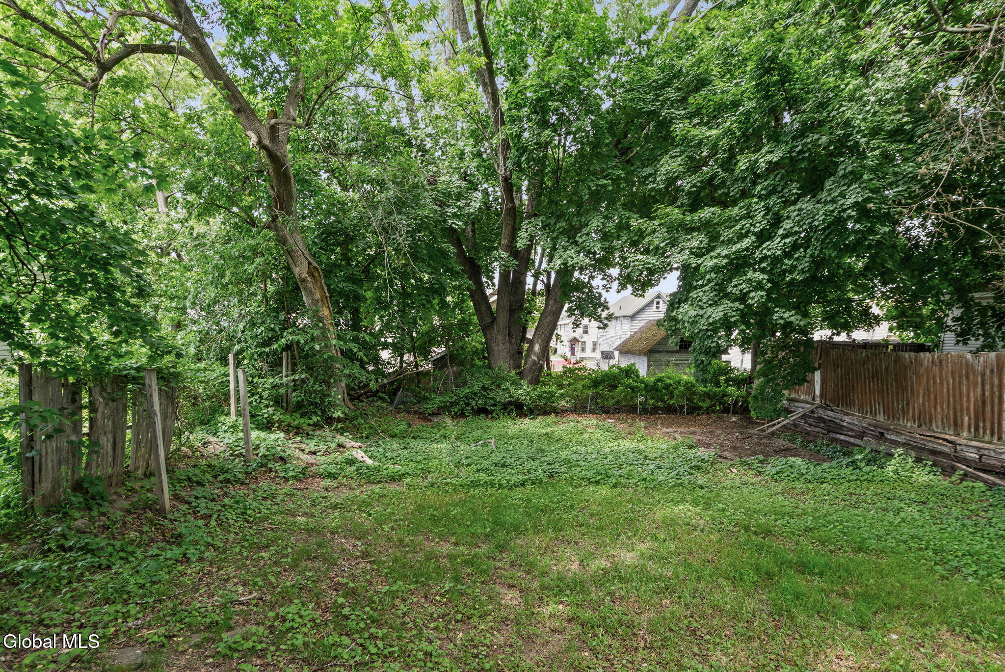 51 4th Avenue Gloversville NY 12078
