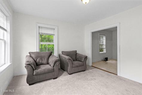 51 4th Avenue Gloversville NY 12078