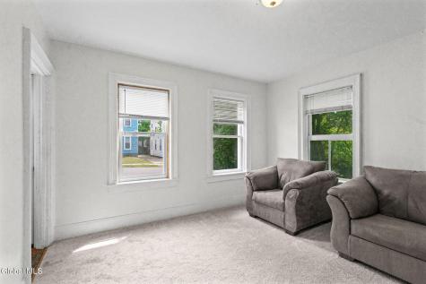 51 4th Avenue Gloversville NY 12078