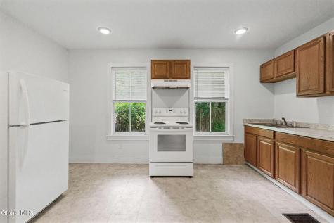 51 4th Avenue Gloversville NY 12078