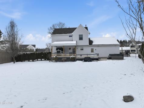 4 Kings Mill Court Colonie NY 12205