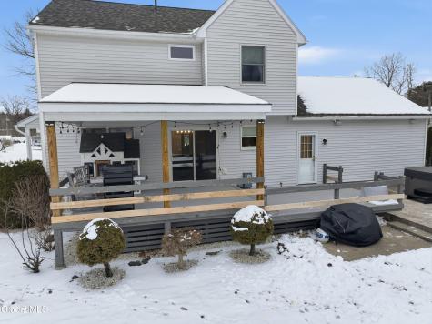 4 Kings Mill Court Colonie NY 12205