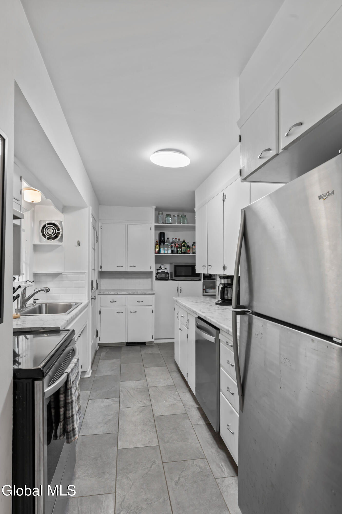 1 Woodin Road Halfmoon NY 12065