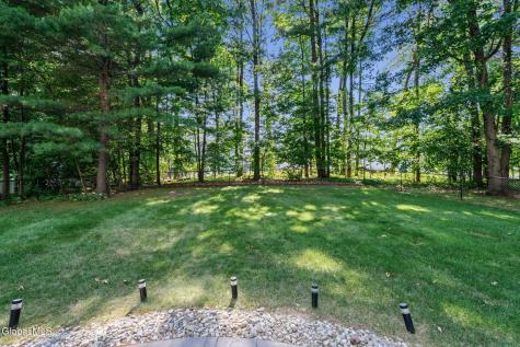 22 Parkside Trail Ballston Lake NY 12019