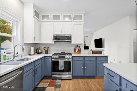 22 Parkside Trail Ballston Lake NY 12019