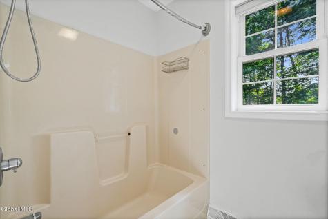 22 Parkside Trail Ballston Lake NY 12019