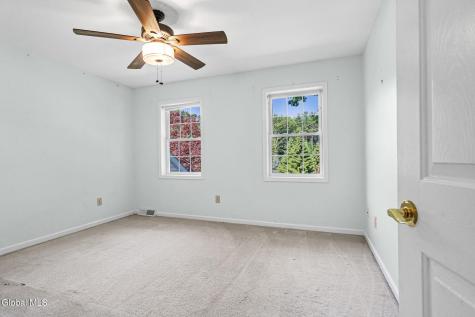 22 Parkside Trail Ballston Lake NY 12019