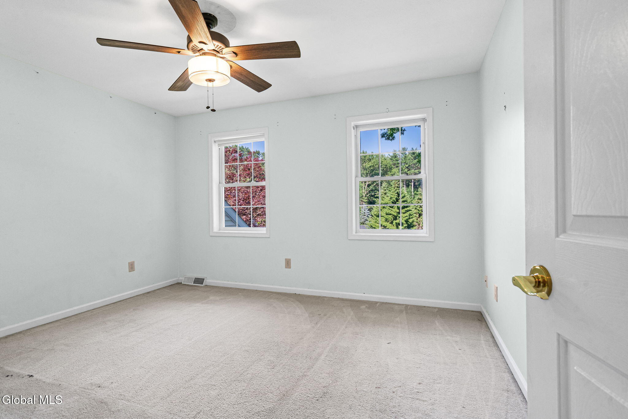 22 Parkside Trail Ballston Lake NY 12019