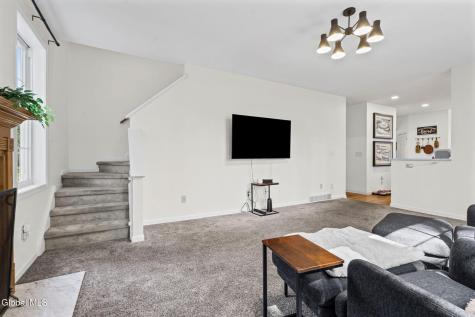22 Parkside Trail Ballston Lake NY 12019