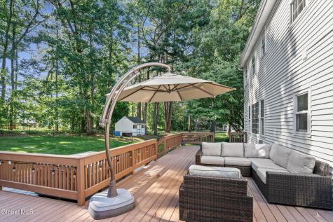 22 Parkside Trail Ballston Lake NY 12019