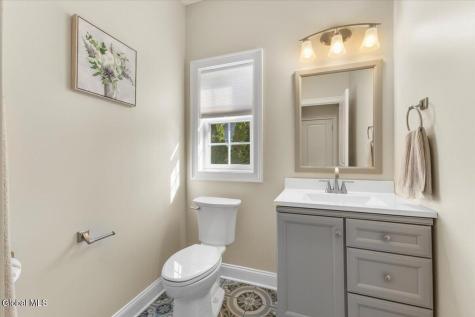 4 Oakhurst Court Clifton Park NY 12065