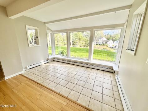 25 Shadow Wood Way Ballston Lake NY 12019