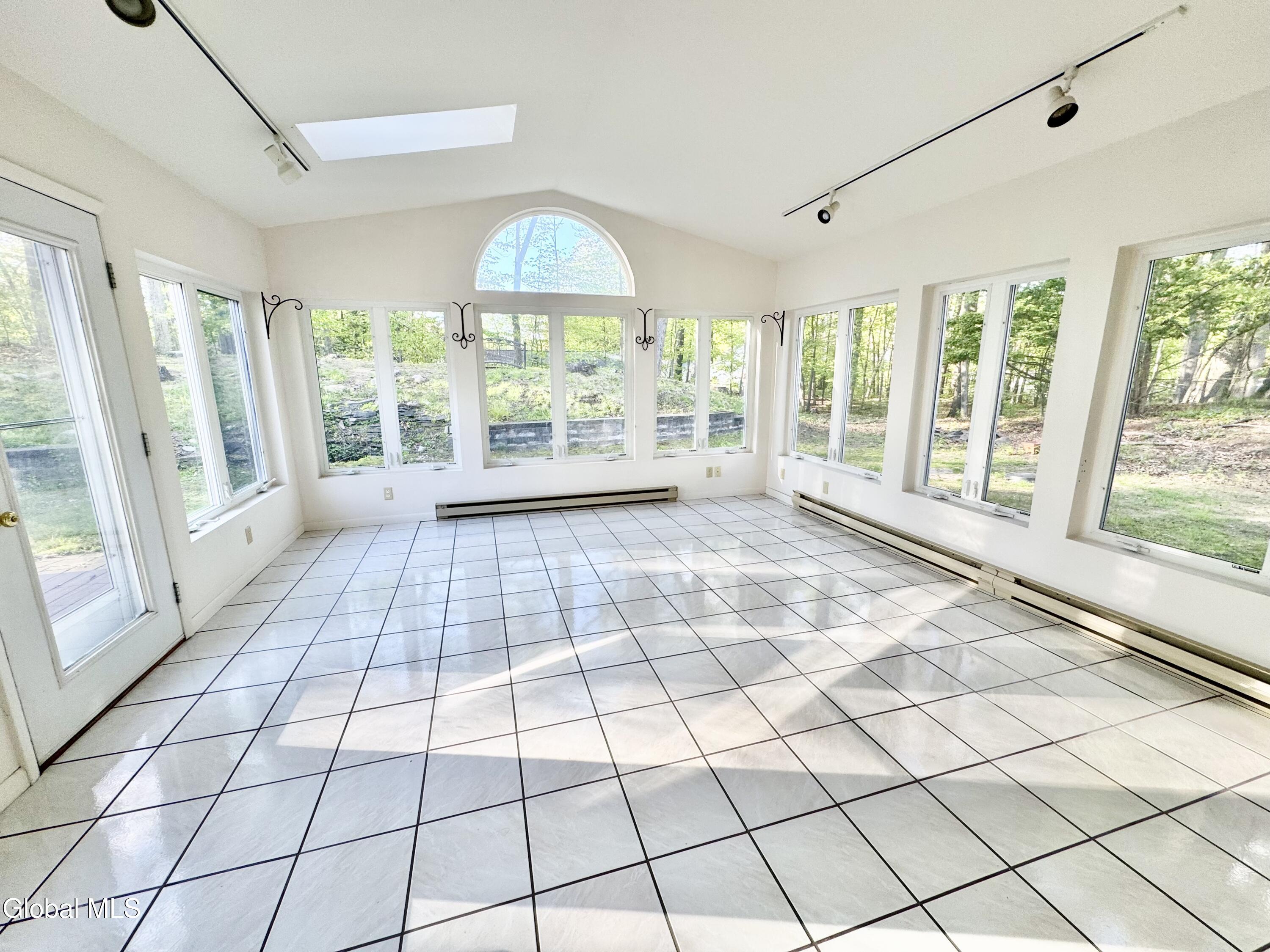 25 Shadow Wood Way Ballston Lake NY 12019