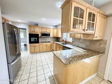 25 Shadow Wood Way Ballston Lake NY 12019