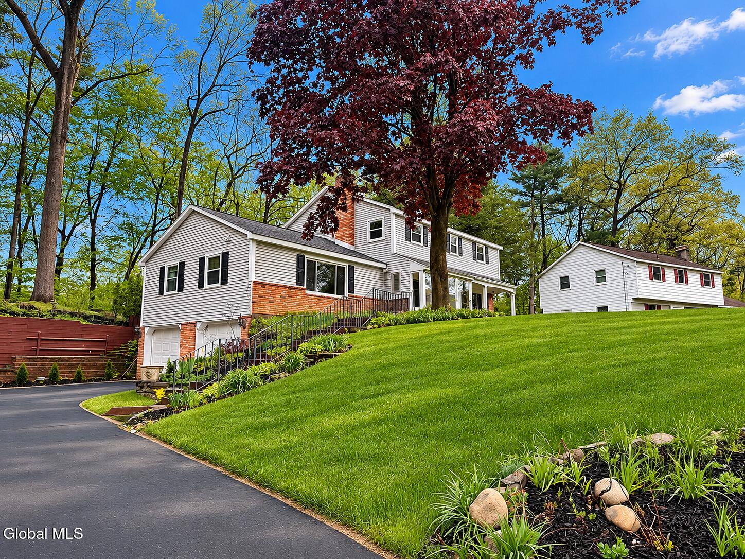 25 Shadow Wood Way Ballston Lake NY 12019