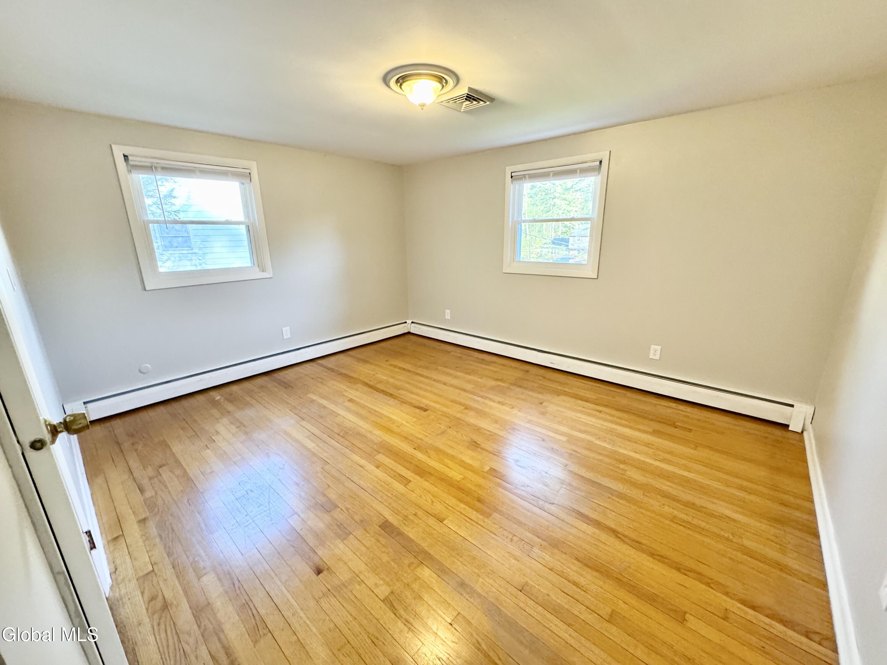 25 Shadow Wood Way Ballston Lake NY 12019